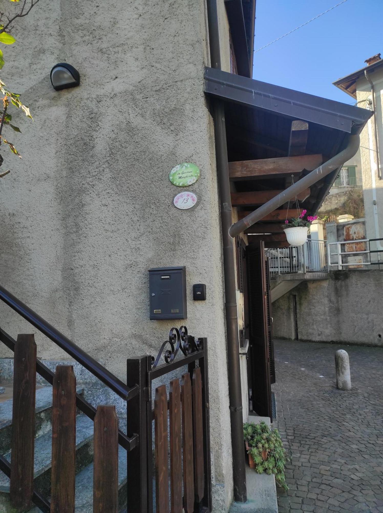 Da Giovanni E Margherita Mandello del Lario Eksteriør bilde